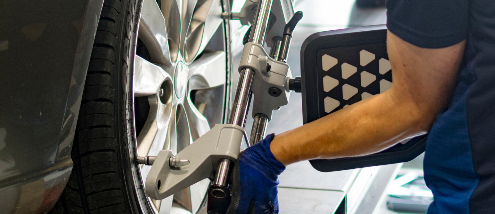 5 Signs That Your Car Needs an Alignment